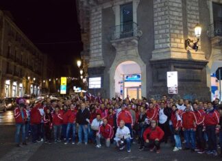 Dipendenti Telecom protestano in via Etnea a Catania