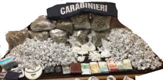 droga operazione carabinieri catania 4 dicembre 2016