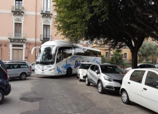 sosta, piazza Verga, Catania