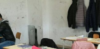 controlli antidroga polizia Catania in scuola