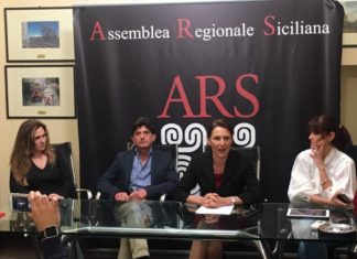 Da sinistra Gianina Ciancio, Giovanni Grasso, Matilde Montaudo e Simona Suriano