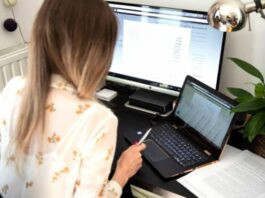 Più investimenti ma meno aiuti pubblici: l’ISTAT racconta come cambia la rotta dell’innovazione nelle imprese italiane APERTURA-HASHTAG-SICILIA-NEWS-NOTIZIE-GIORNALE-ONLINE-OGGI-NOTIZIA-DEL-GIORNO-REDAZIONE - LAVORO - OCCUPAZIONE FEMMINILE - DONNE - DONNA AL LAVORO - CGIL - EVENTI - FORMAZIONE