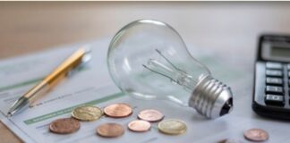 Caro-energia: ascoltare i docenti fuori sede. Il costo della distanza non è più sostenibile APERTURA-HASHTAG-SICILIA-NEWS-NOTIZIE-GIORNALE-ONLINE-OGGI-NOTIZIA-DEL-GIORNO-REDAZIONE - IMPRESE COSTO ENERGIA - RINCARI - BOLLETTE - PREZZO - SOLDI - LAMPADINA - ENERGIA ELETTRICA