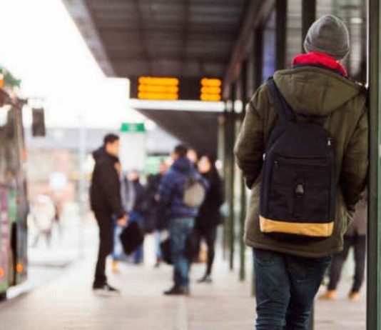 Caro carburanti e povertà dei trasporti, Legambiente presenta 5 proposte al Governo per una mobilità più sostenibile